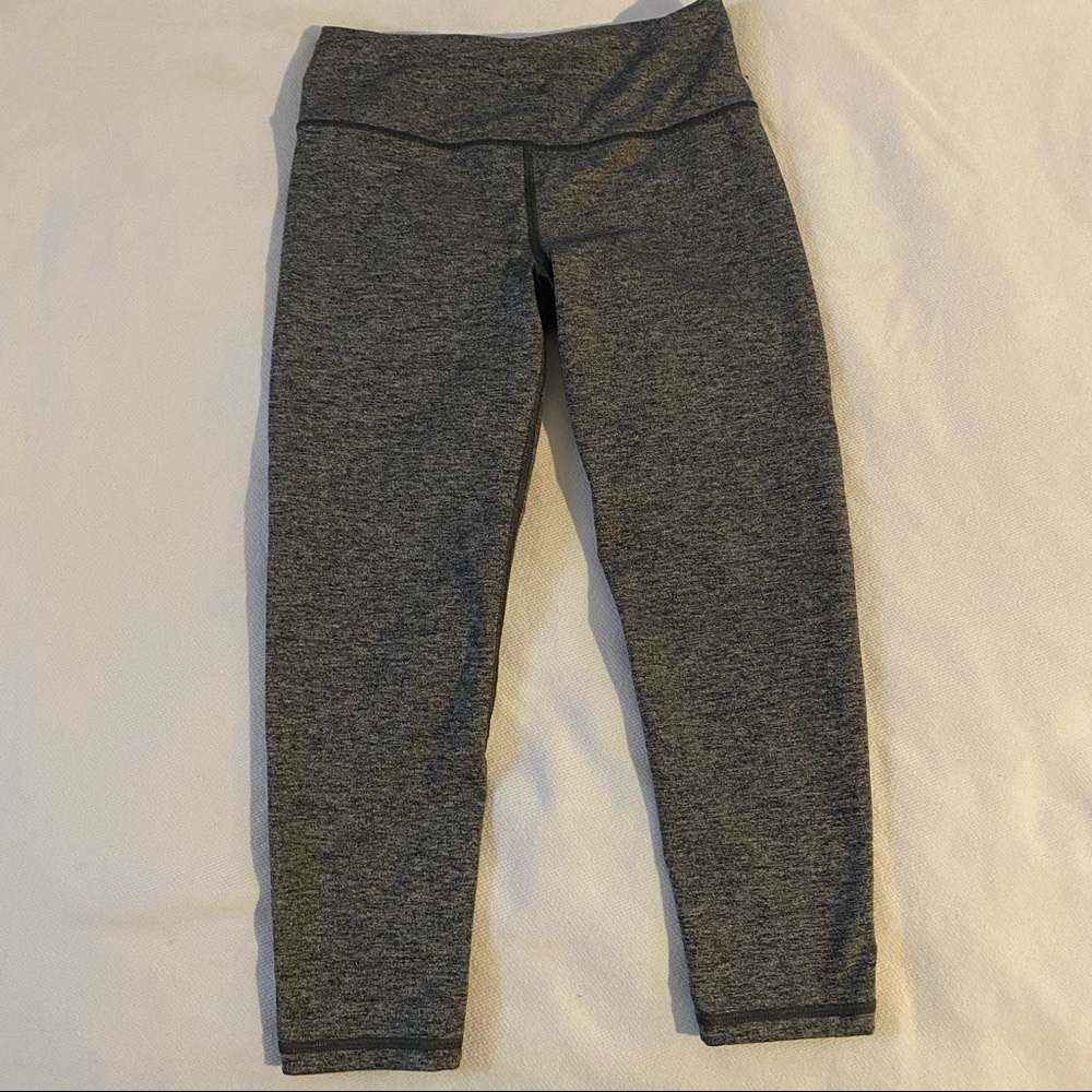 Victorias Secret VSX Capri Knockout Legging Tights S/P